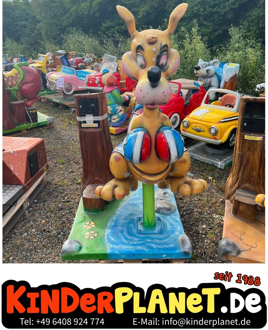Känguru mit Baum als Kassensäule