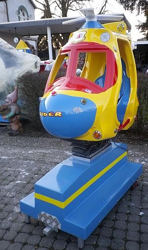 Helicopter Hubschrauber Bunt mit Auf- und Ab-Bewegung!
