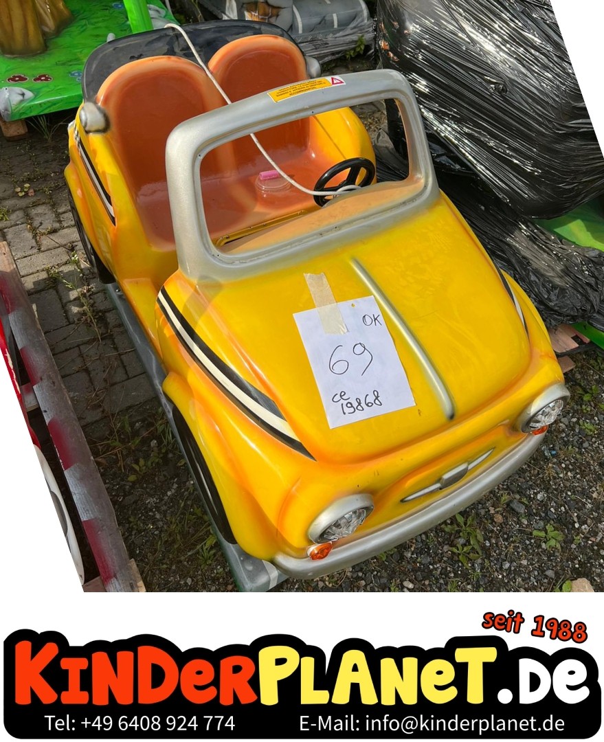 Cabrio Oldtimer Auto in Gelb