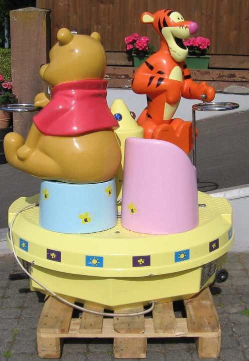 Carousel Winnie The Pooh and Tigger  Original Walt Disney Lizenz by Groupe Christian Dubosq